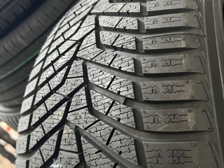 265/40 R21 Yokohama BlueEarth V905/ Доставка, livrare toata Moldova 2024 foto 5