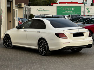 Mercedes E-Class foto 3