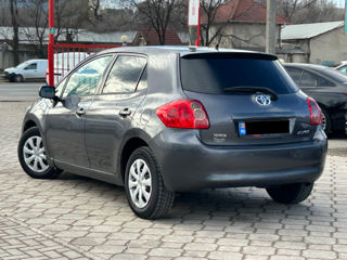 Toyota Auris foto 3