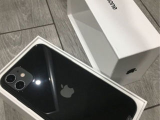 iPhone 11 schimb pe mașină