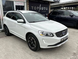 Volvo XC60 foto 1