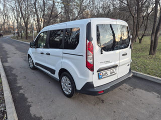 Ford Transit Connect foto 4