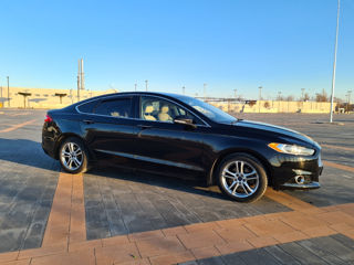 Ford Fusion foto 8