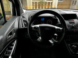 Ford Tourneo Connect foto 9