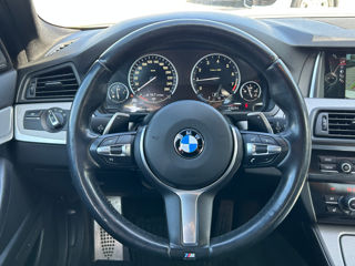 BMW 5 Series foto 12