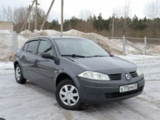 Renault Megane foto 2