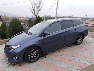 Toyota Auris foto 8