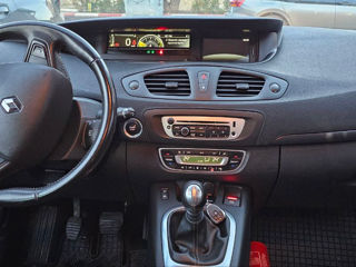 Renault Grand Scenic foto 5