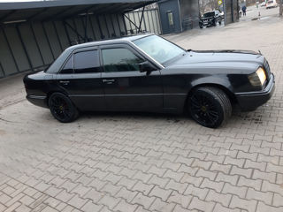 Mercedes E-Class foto 7