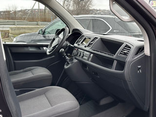 Volkswagen Caravelle foto 14