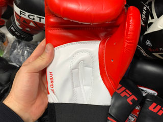 Боксерские перчатки Adidas  !!! (k-1,mma,box,kickbox) foto 2