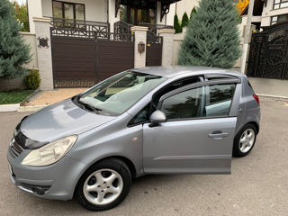 Opel Corsa foto 7