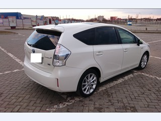 Toyota Prius + foto 2