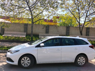 Toyota Auris foto 2