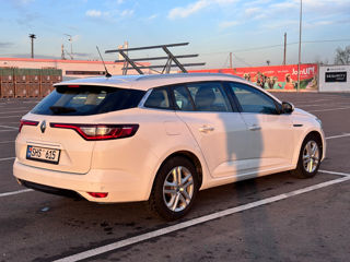 Renault Megane foto 4