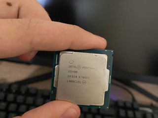 Pentium Gold G5400