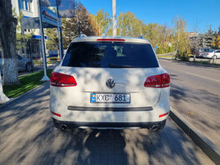 Volkswagen Touareg foto 6