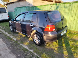 Volkswagen Golf foto 2