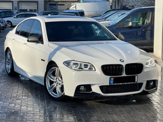 BMW 5 Series foto 1