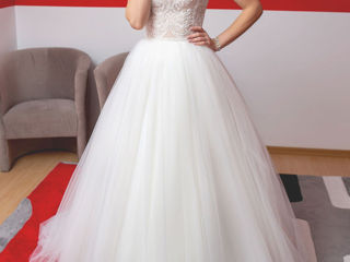 Rochie de mireasă (XS-S) / Свадебное платье (XS-S)