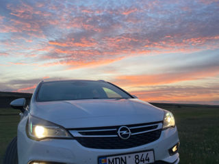 Opel Astra foto 2