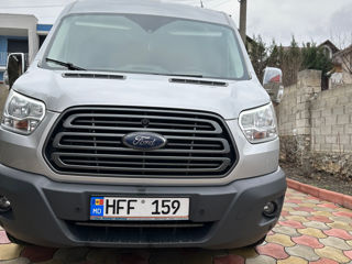 Ford Transit foto 1