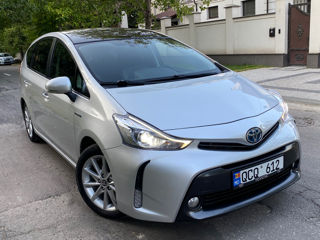 Toyota Prius +