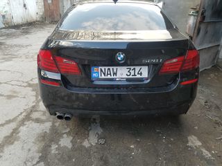 BMW 5 Series foto 3