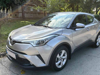 Toyota C-HR foto 6