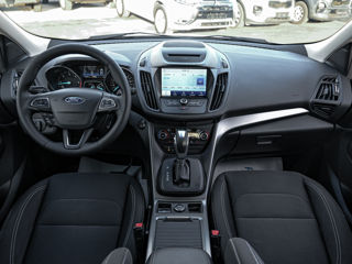 Ford Kuga foto 7