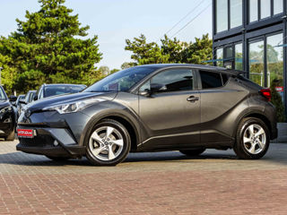 Toyota C-HR foto 1