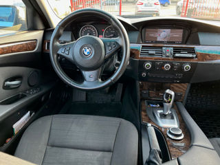 BMW 5 Series foto 9