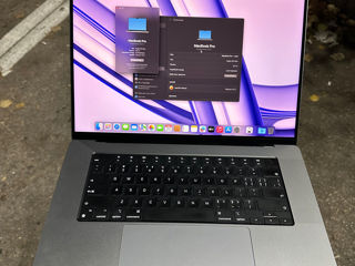 MacBook Pro 16 M2 Max (38 core) 32gb ram / 1tb ssd