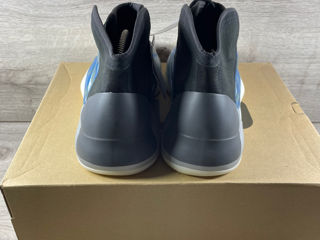 Adidas yeezy qntm оригинал gz8872 foto 6