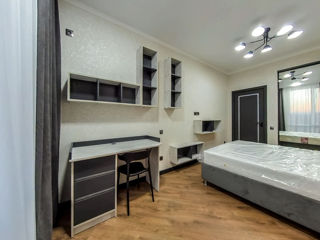 Apartament cu 2 camere, 75 m², Centru, Chișinău foto 3