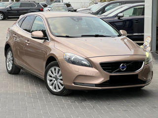 Volvo V40 foto 1