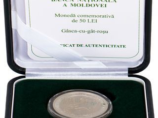 Продам коллекционные юбилейные монеты Молдовы foto 5