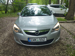 Opel Astra foto 1