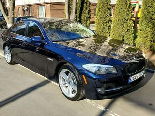 BMW 5 Series foto 7