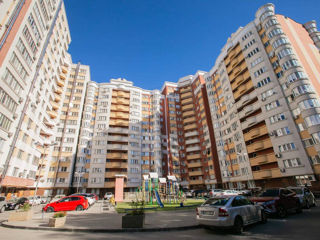 Apartament cu 2 camere, 78 m², Botanica, Chișinău foto 17