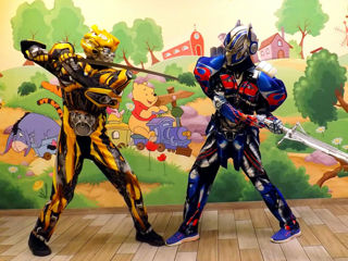 Optimus Prime & Bumblebee. Eroii Transformers vin la petrecerea ta! foto 1