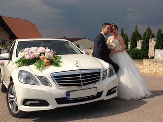 Mercedes E Class W212 albe/белые - 15 €/ora (час) & 79 €/zi (день) foto 1