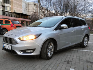 Ford Focus foto 8