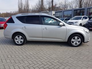 KIA Ceed foto 5