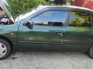 Nissan Primera foto 6