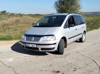 Volkswagen Sharan foto 4