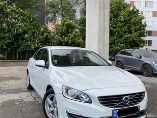 Volvo S60 foto 4