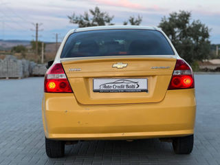 Chevrolet Aveo foto 4