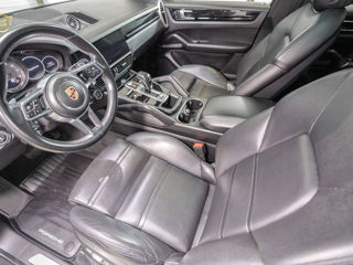 Porsche Cayenne foto 8