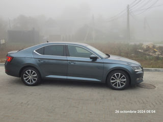 Skoda Superb foto 8